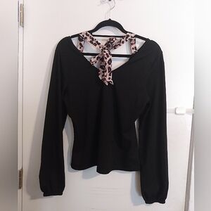 Shein Women's Size XL Black Leopard Long Sleeve Top